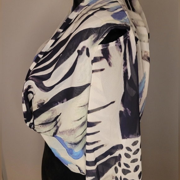 MICAS Aqua Zebra Print Women's Top. SZ M NWT - Picture 6 of 9